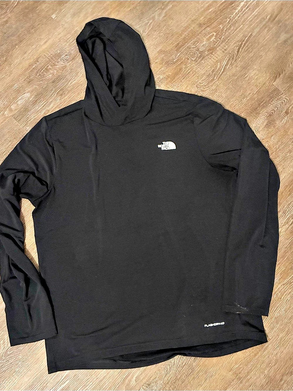 The North Face Adventure Sun Hoodie Men's Black Hoodie Large